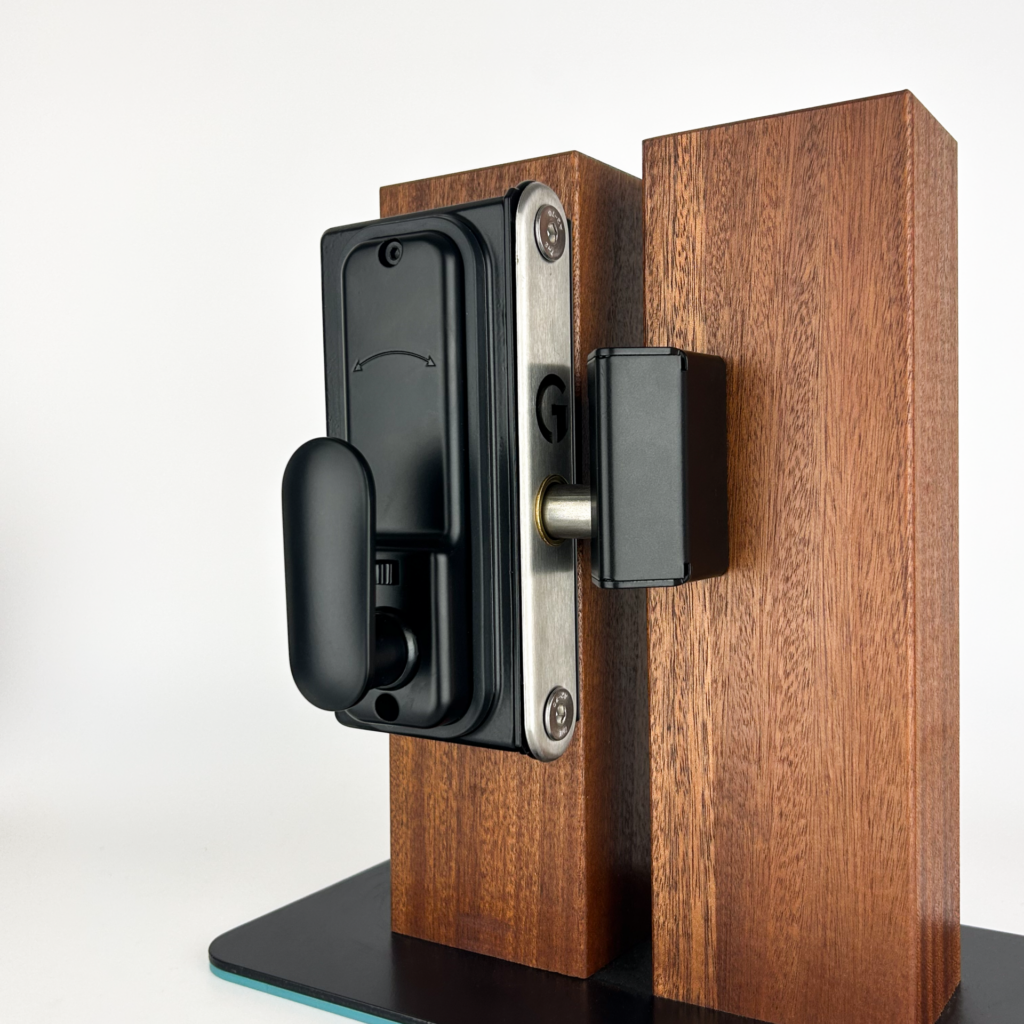Surface-mounted Superlock Code Gate Lock | Wooden Gate Lock | Gatemaster